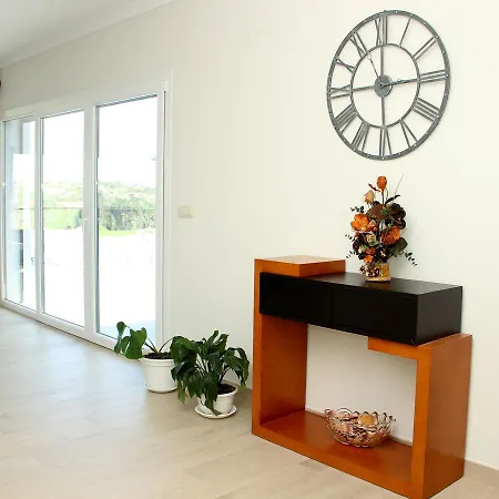 Villa Spacious In Salir De Mato With Private Pool Terrace Salir de Matos