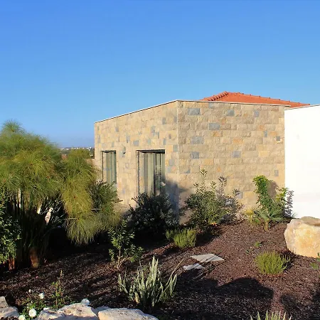 Spacious In Salir De Mato With Private Pool Terrace Villa Salir de Matos