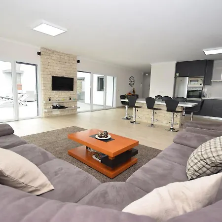 Spacious In Salir De Mato With Private Pool Terrace *